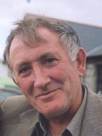 Joe Steve O Neachtain